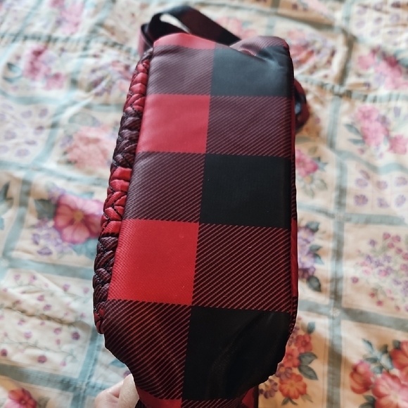 Lug Ranger Crossbody - Picture 3 of 8